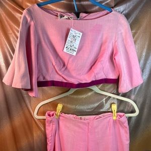 VINTAGE 1960’s gogo belly crop top flared pants 32” chest. 27” waist.‎ 200 ACE